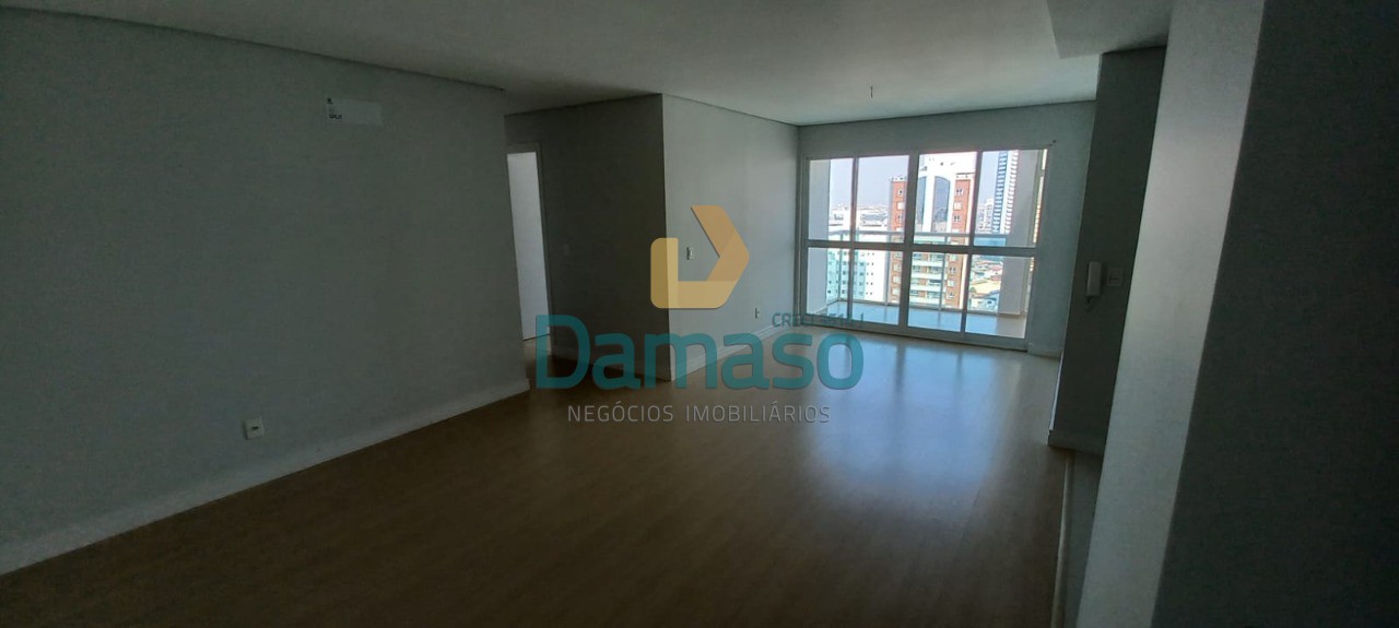 Apartamento à venda com 2 quartos, 76m² - Foto 16