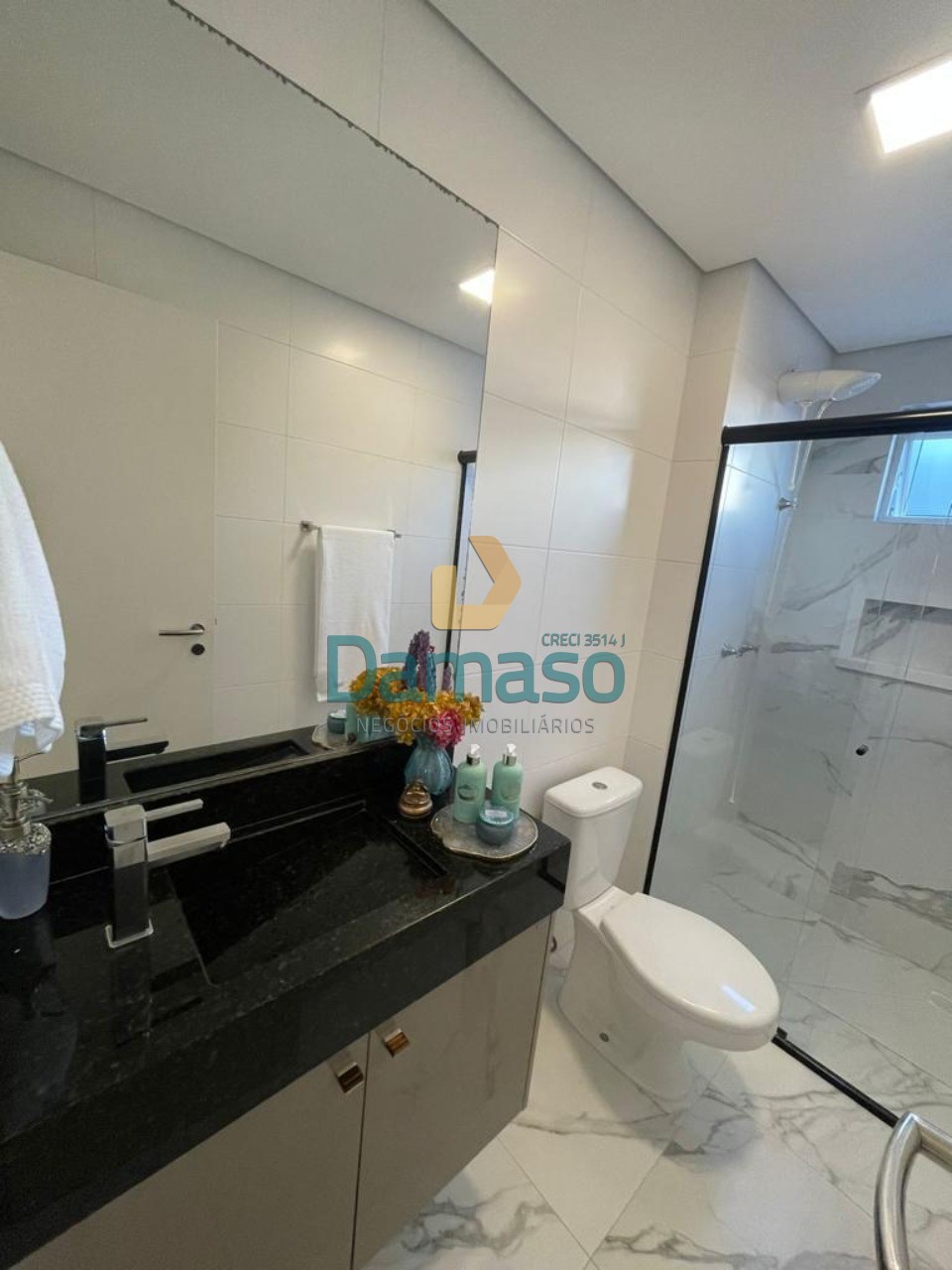 Apartamento à venda com 2 quartos, 71m² - Foto 9