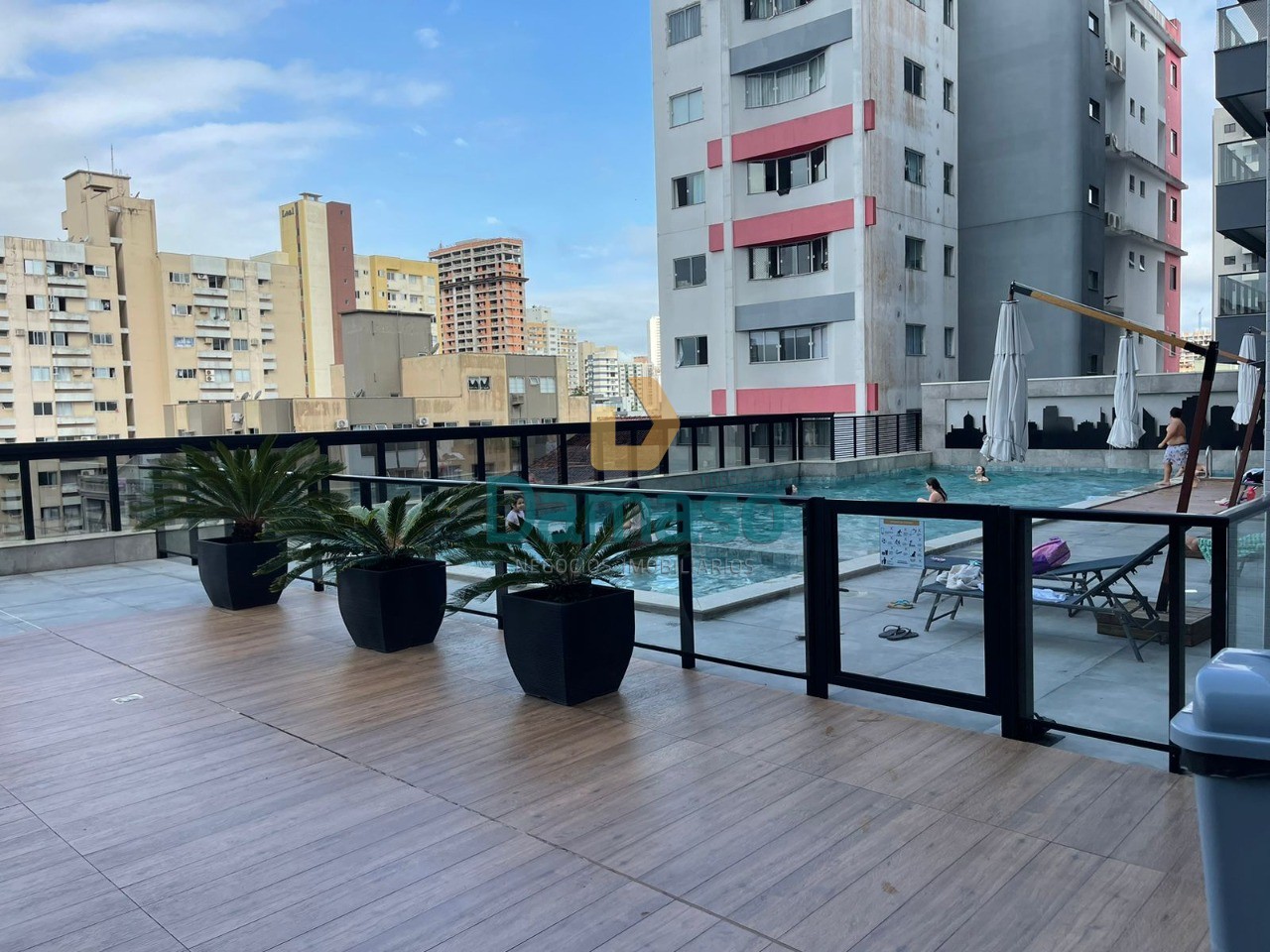 Apartamento à venda com 3 quartos, 77m² - Foto 20