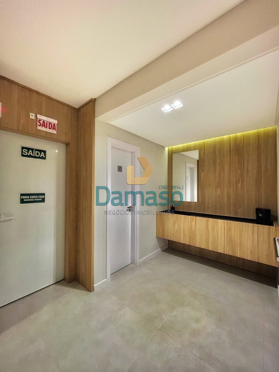 Apartamento à venda com 2 quartos, 67m² - Foto 10