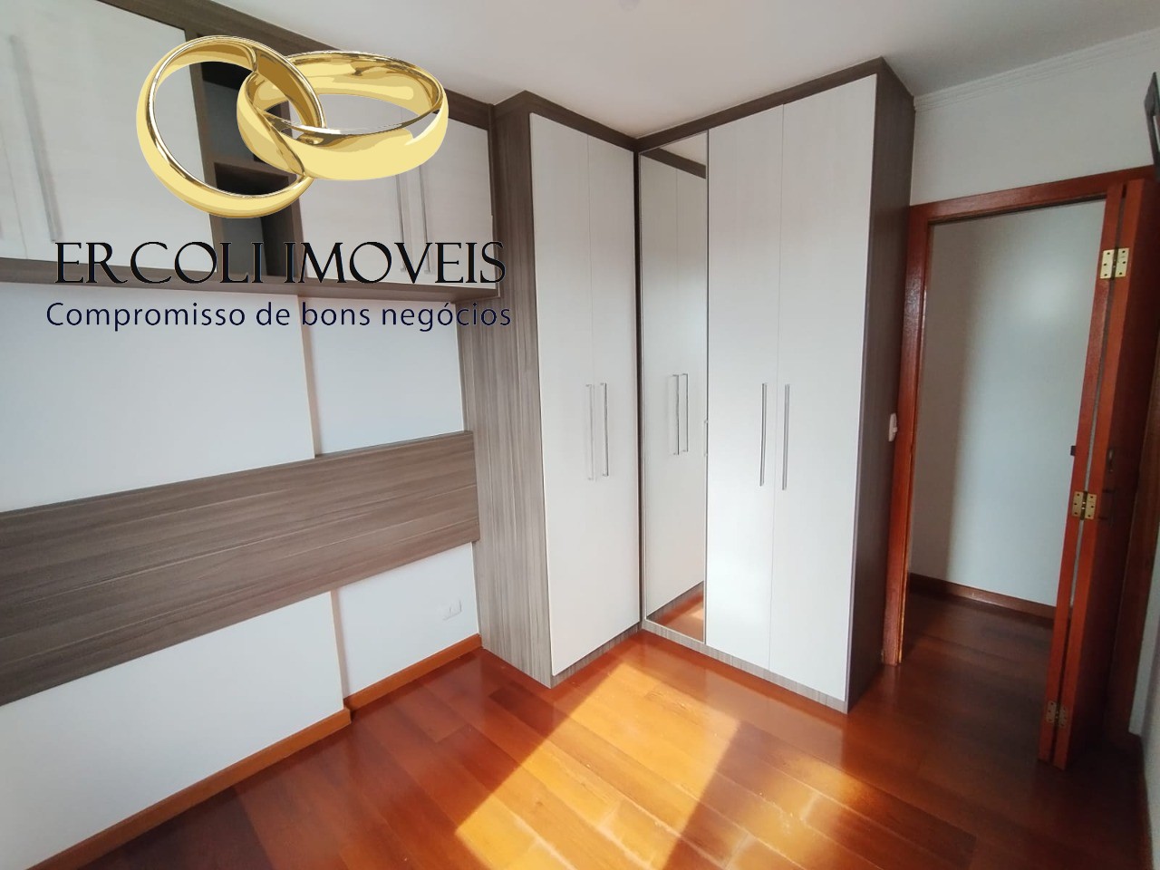 Apartamento à venda com 2 quartos, 56m² - Foto 10