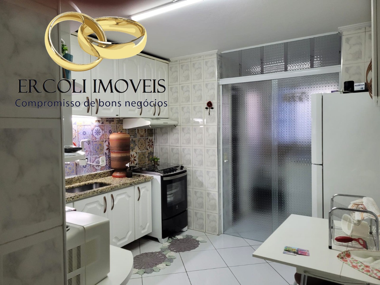 Apartamento à venda com 3 quartos, 83m² - Foto 9