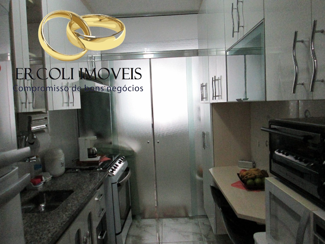 Apartamento à venda com 2 quartos, 62m² - Foto 14