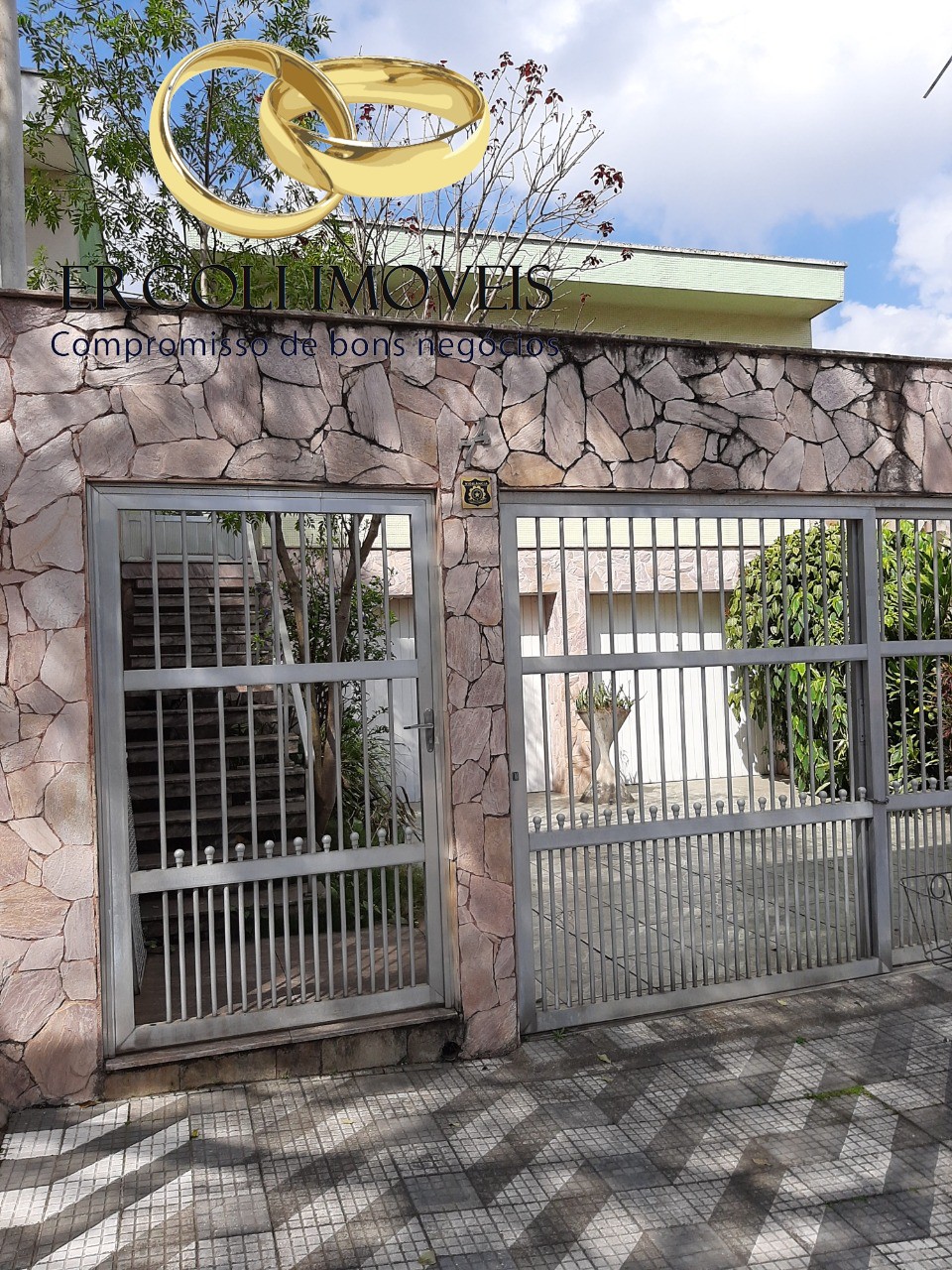 Casa, 3 quartos, 294 m² - Foto 1
