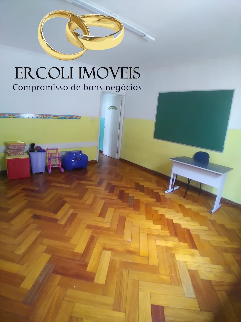 Casa, 4 quartos, 240 m² - Foto 22
