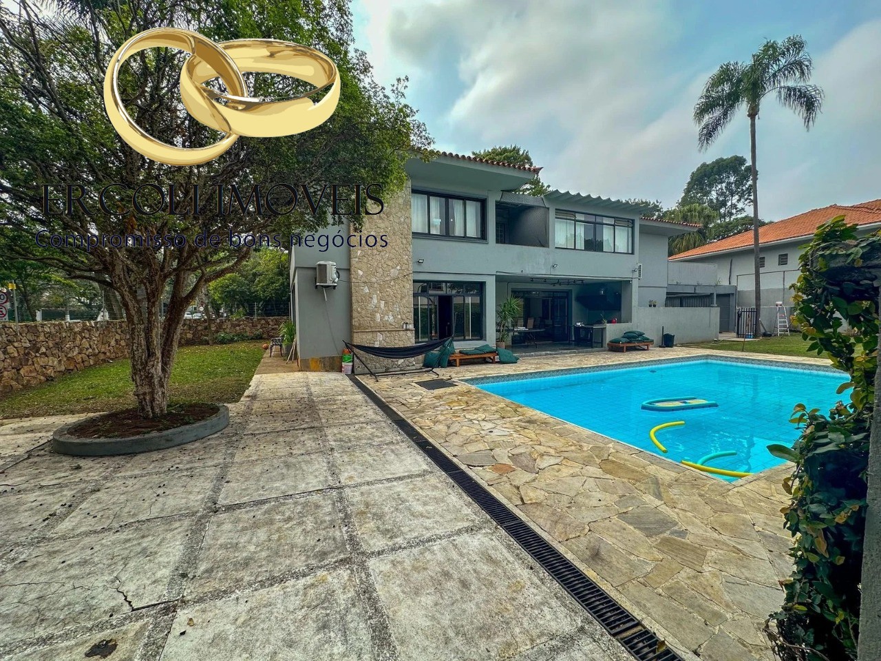 Casa, 5 quartos, 420 m² - Foto 1