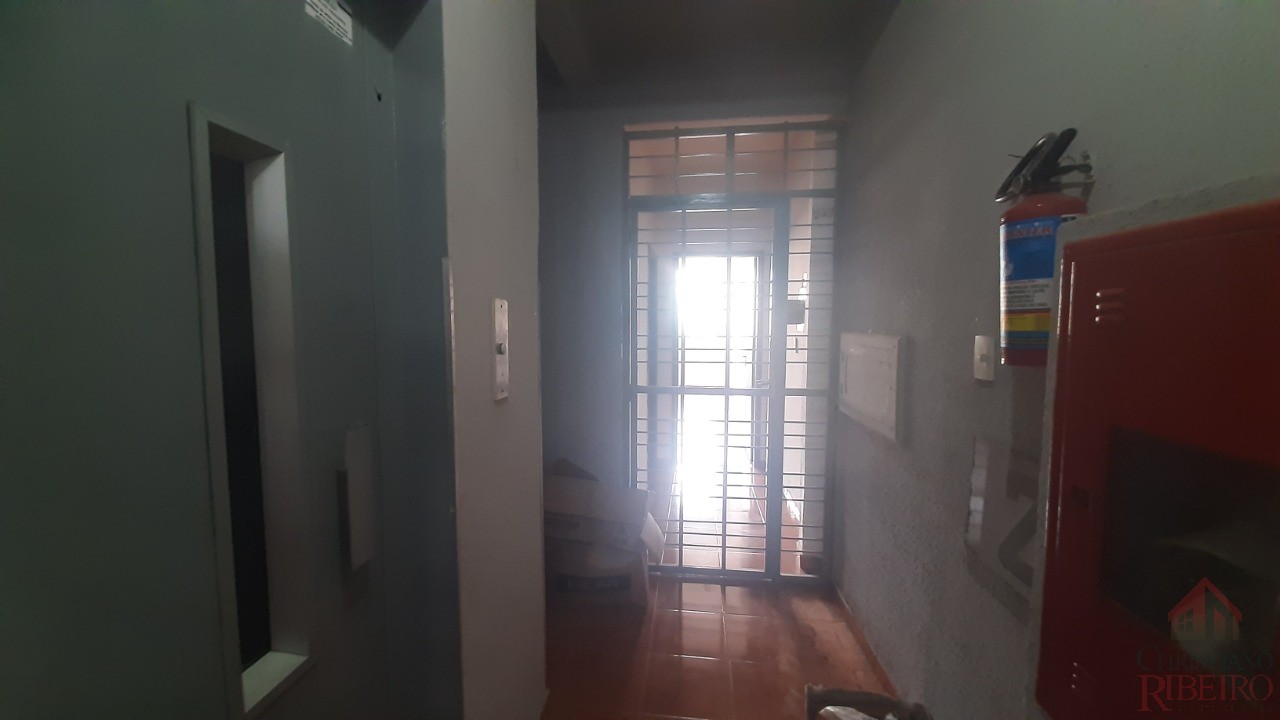 Apartamento à venda com 2 quartos, 90m² - Foto 22