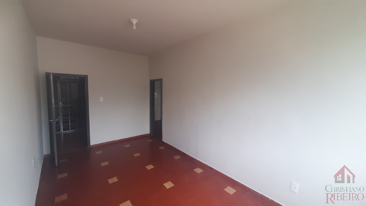 Apartamento à venda com 2 quartos, 90m² - Foto 4