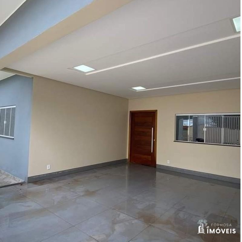 Casa à venda com 3 quartos, 180m² - Foto 2