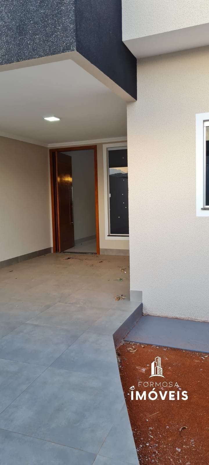 Casa à venda com 3 quartos, 138m² - Foto 2