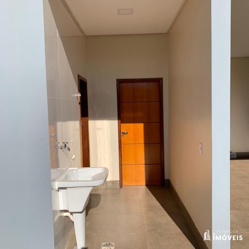 Casa à venda com 3 quartos, 180m² - Foto 16