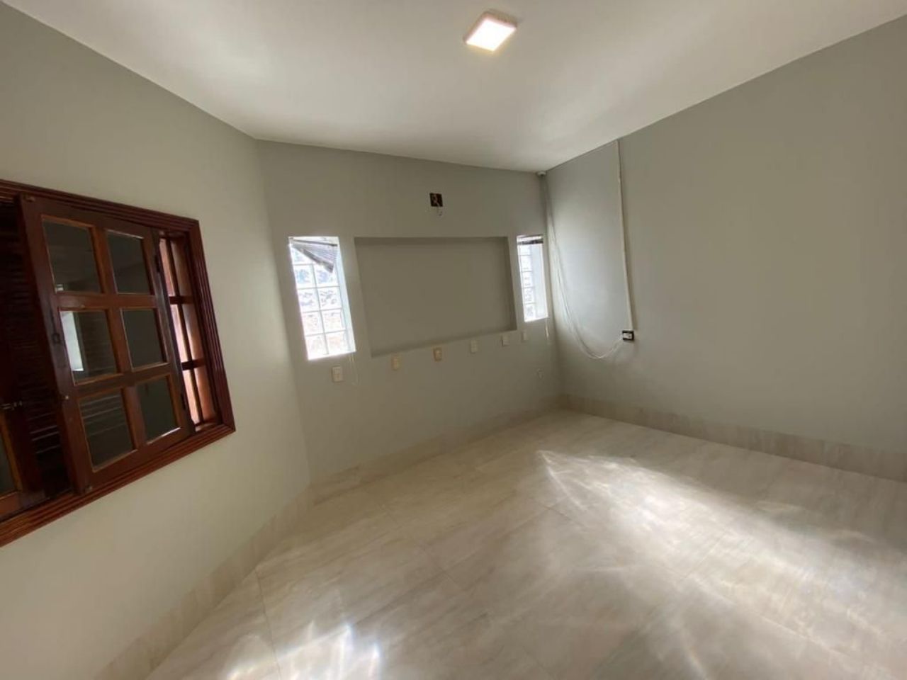 Casa à venda com 5 quartos, 635m² - Foto 9