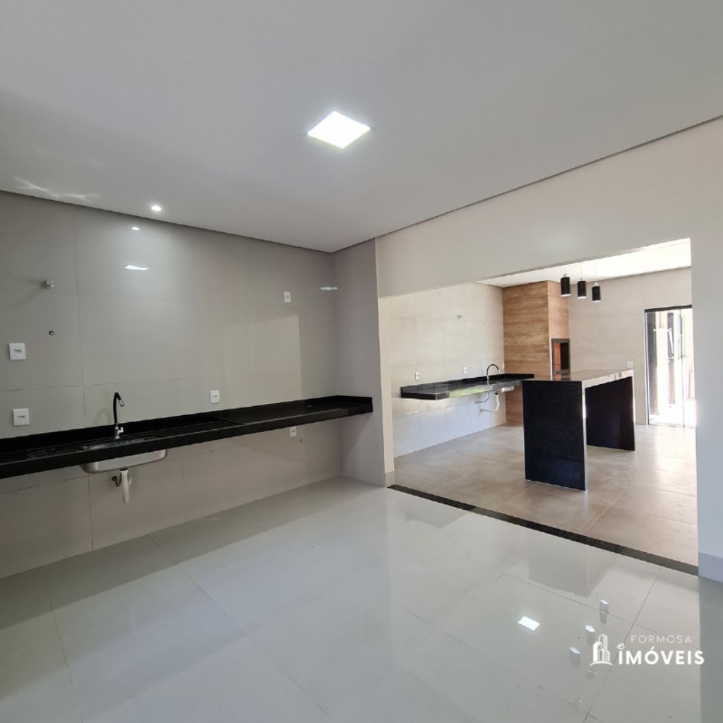 Casa à venda com 3 quartos, 300m² - Foto 5