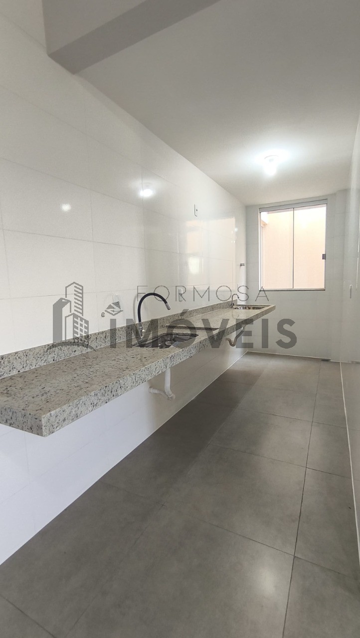 Apartamento à venda com 2 quartos, 62m² - Foto 2