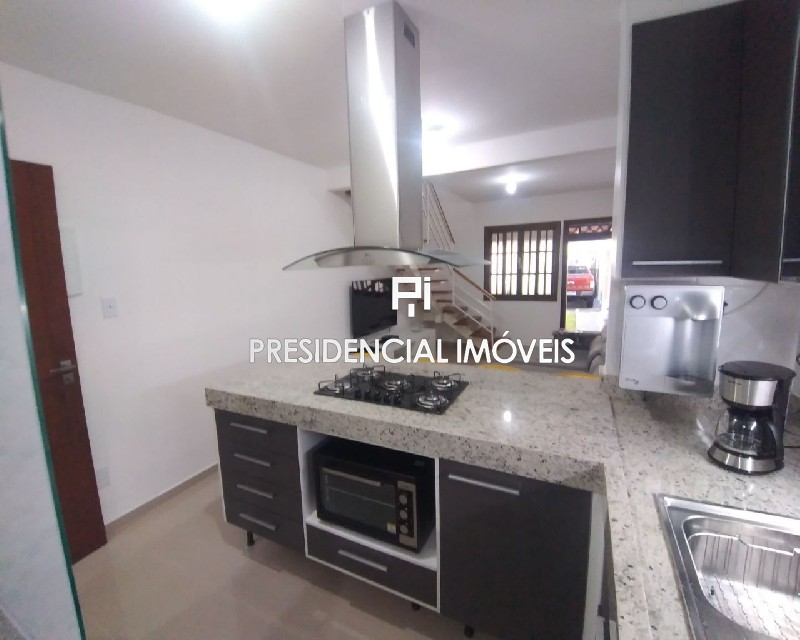 CASA RESIDENCIAL em CABO FRIO - RJ, BRAGA