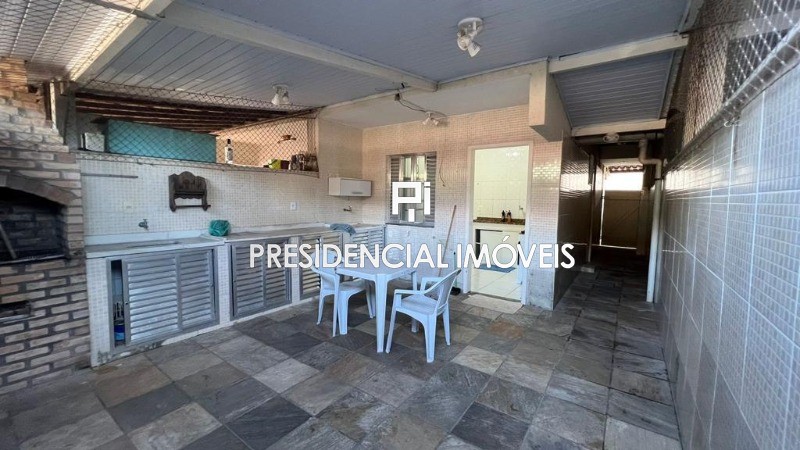 CASA RESIDENCIAL em CABO FRIO - RJ, PORTINHO
