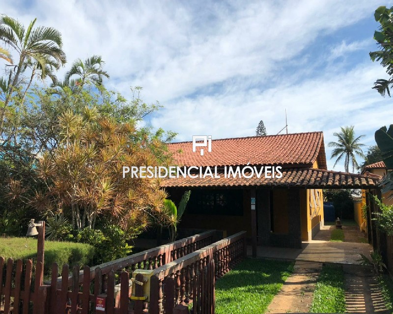 CASA RESIDENCIAL em UNAMAR - RJ, TAMOIOS
