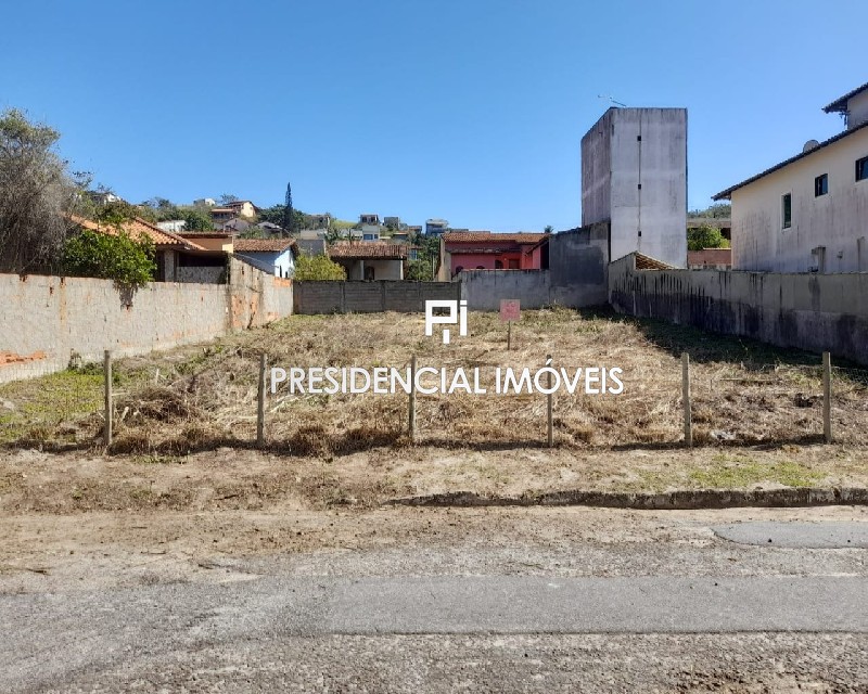 TERRENO RESIDENCIAL em CABO FRIO - RJ, PERÓ