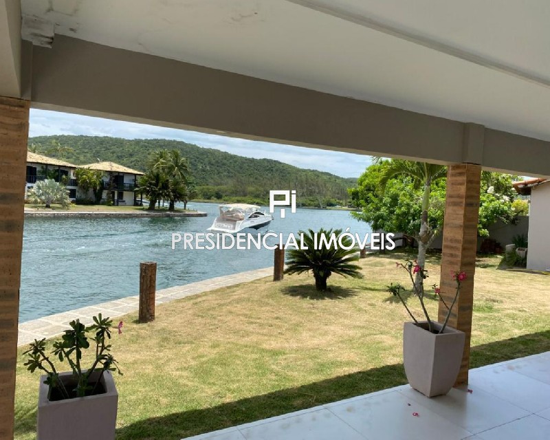 CASA RESIDENCIAL em CABO FRIO - RJ, SÃO BENTO