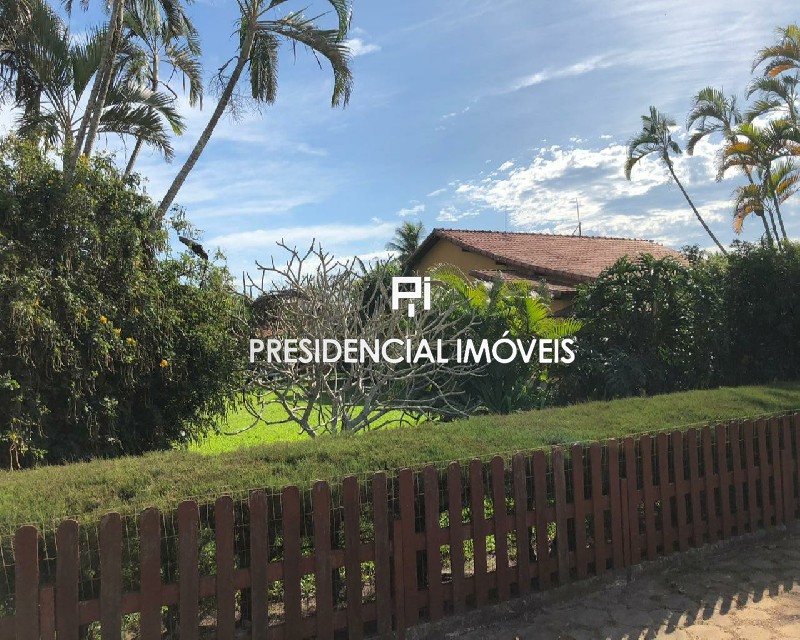 CASA RESIDENCIAL em UNAMAR - RJ, TAMOIOS