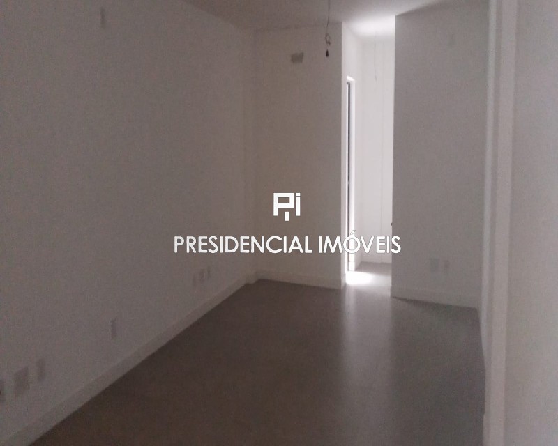 SALA COMERCIAL em CABO FRIO - RJ, CENTRO