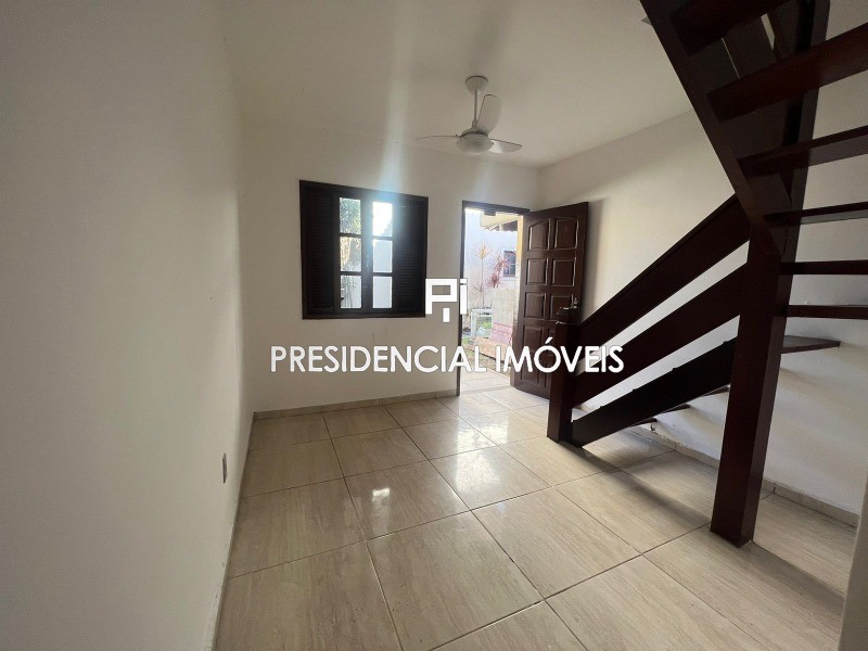 CASA RESIDENCIAL em CABO FRIO - RJ, PORTINHO