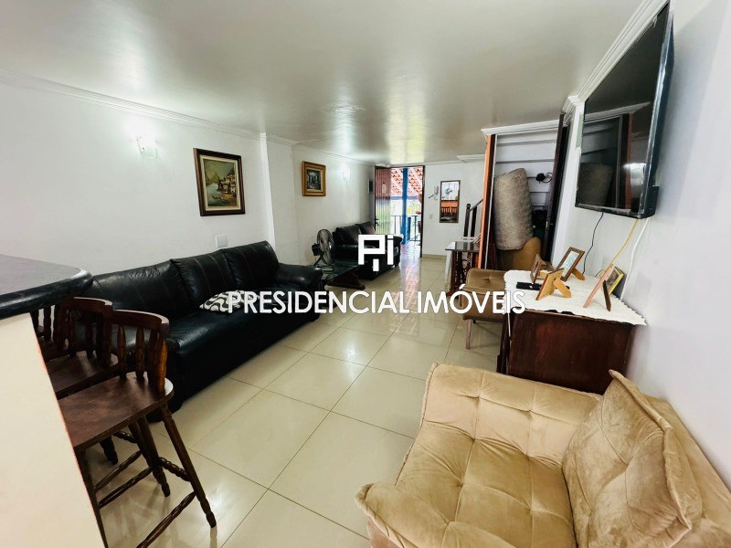 CASA RESIDENCIAL em CABO FRIO - RJ, PORTINHO