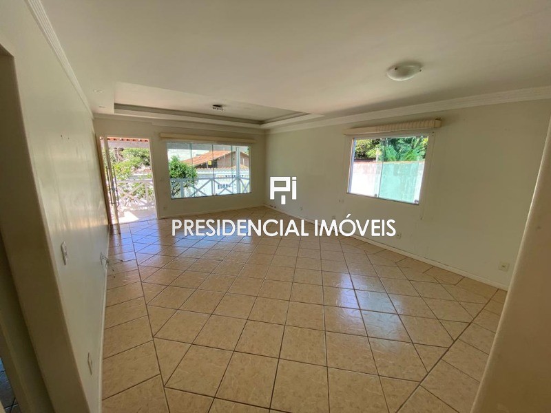 CASA RESIDENCIAL em CABO FRIO - RJ, PERÓ