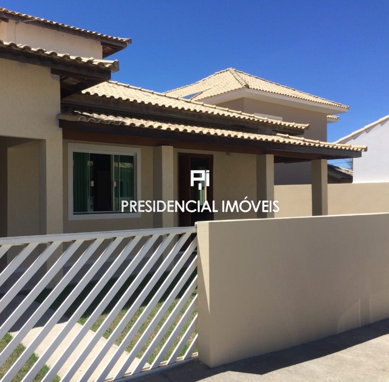 CASA RESIDENCIAL em CABO FRIO - RJ, PERÓ