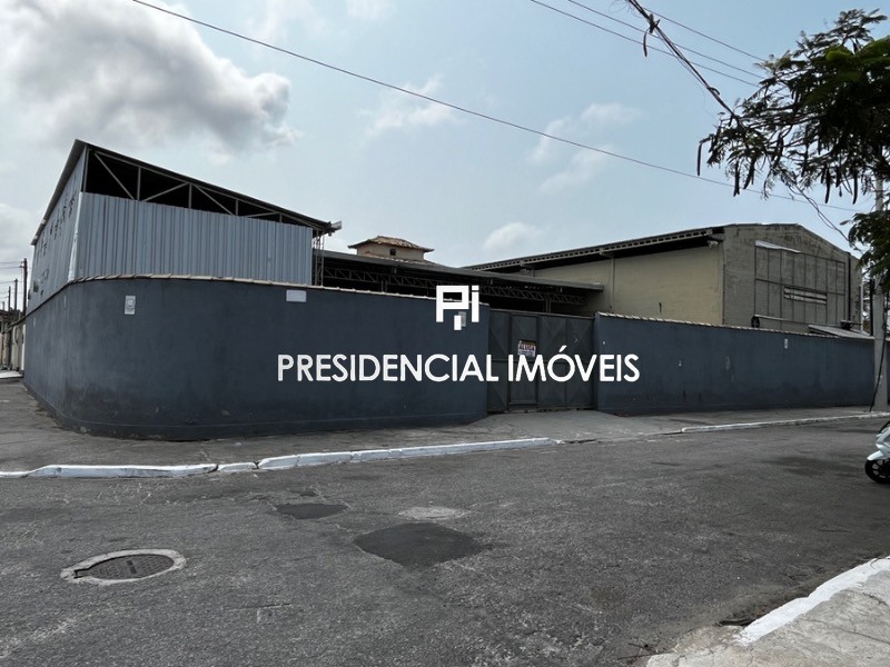 GALPAO COMERCIAL em Cabo Frio - RJ, Parque Burle