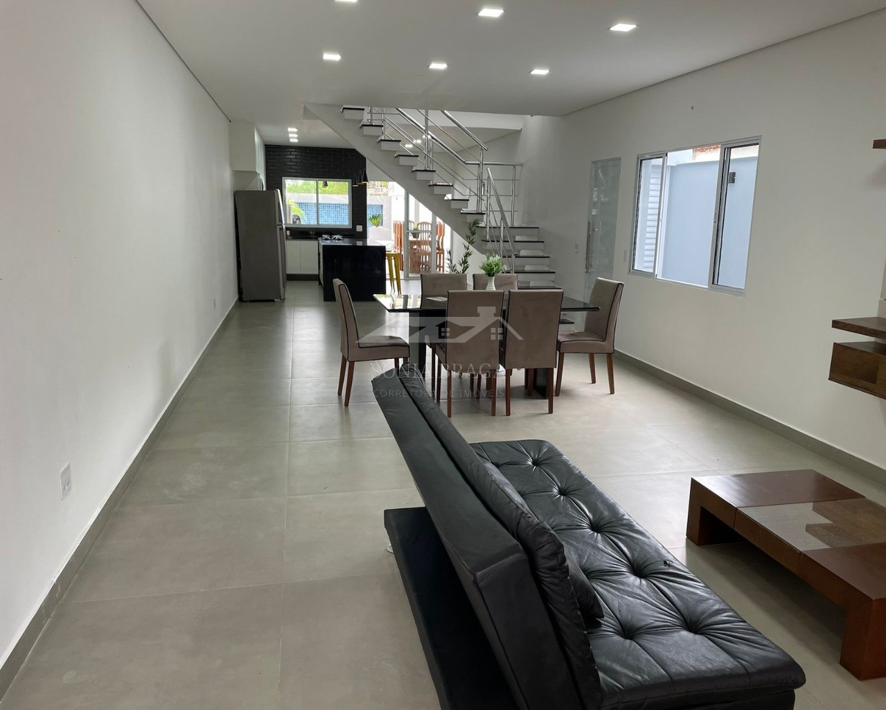 Casa à venda com 4 quartos, 252m² - Foto 23