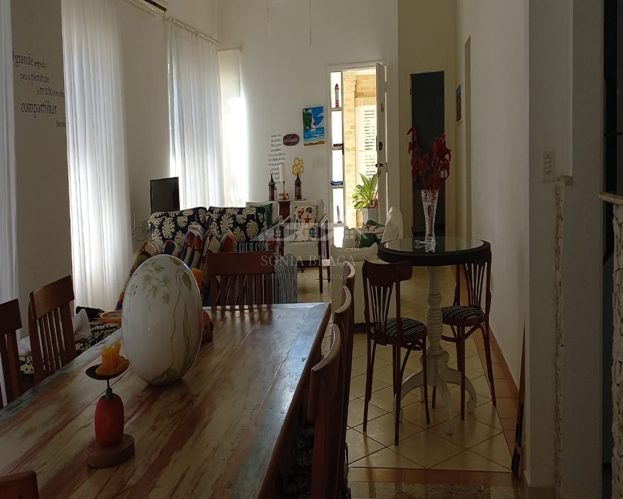 Casa à venda com 4 quartos, 250m² - Foto 17