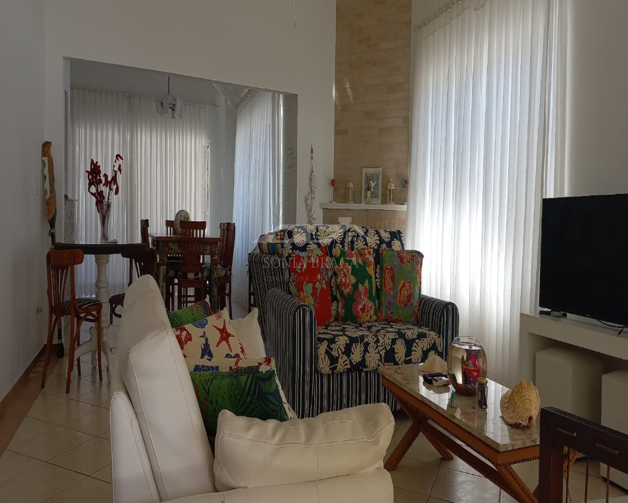 Casa à venda com 4 quartos, 250m² - Foto 28