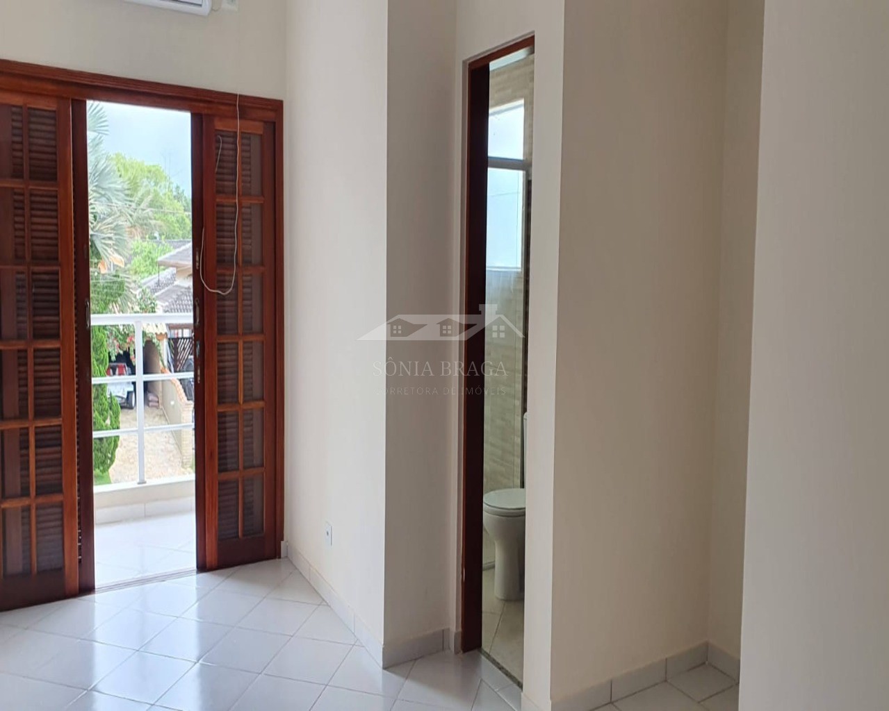 Casa à venda com 4 quartos, 140m² - Foto 6