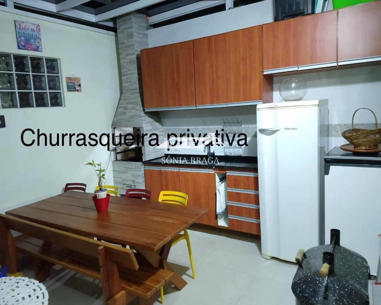 Casa à venda com 4 quartos, 140m² - Foto 23