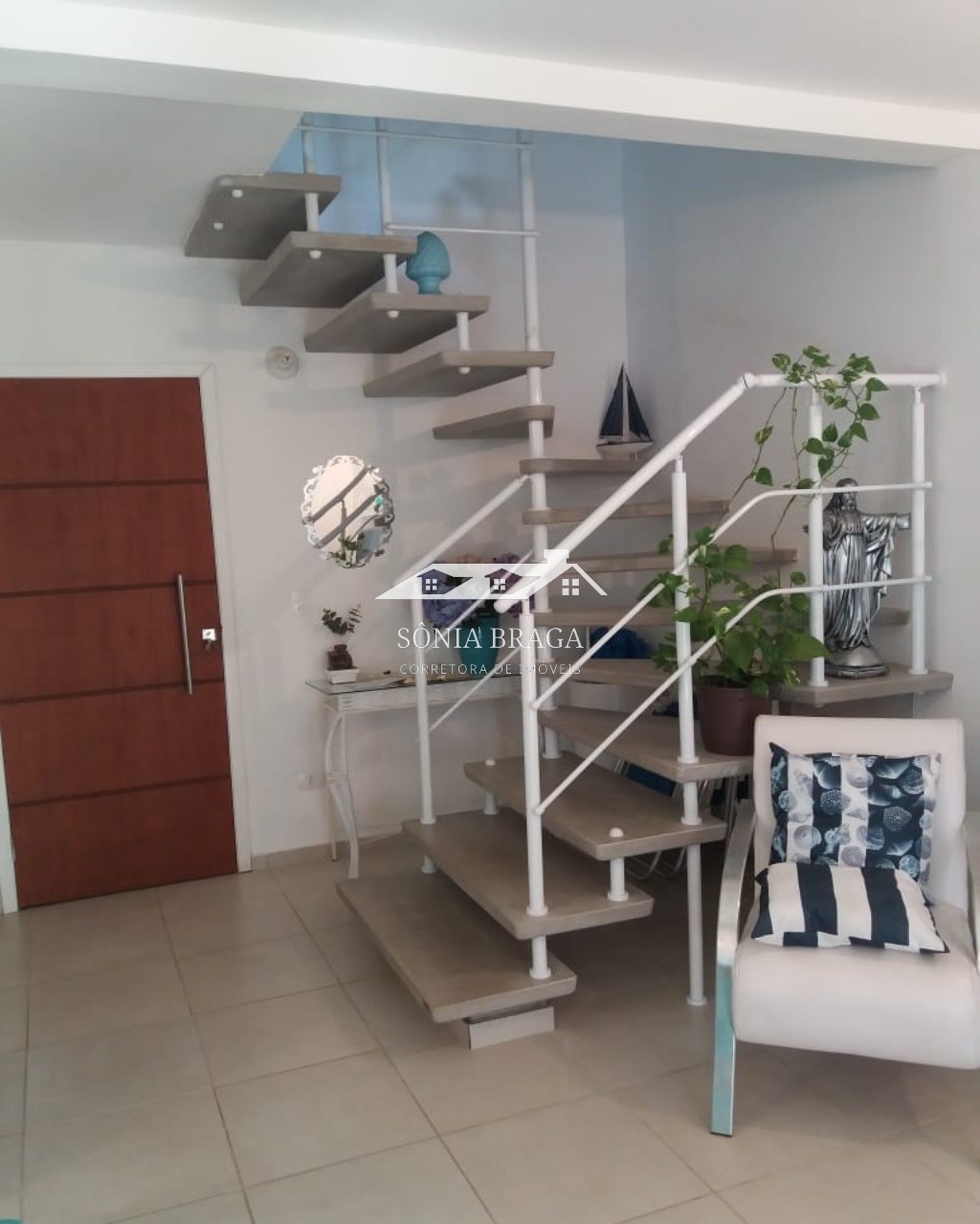 Casa à venda com 3 quartos, 78m² - Foto 5