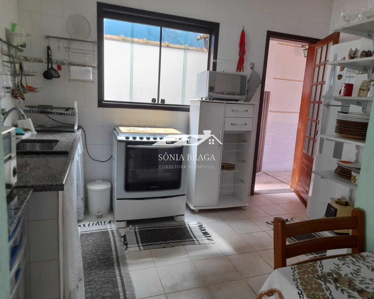 Casa à venda com 4 quartos, 130m² - Foto 16