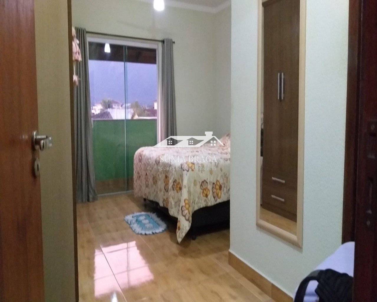 Casa à venda com 4 quartos, 250m² - Foto 13