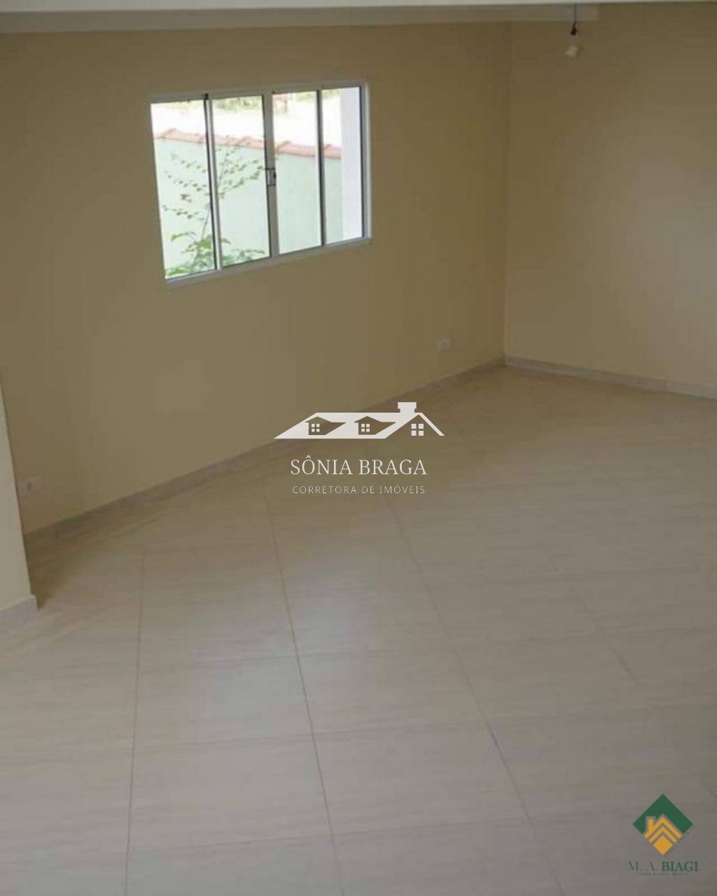 Casa à venda com 3 quartos, 130m² - Foto 2