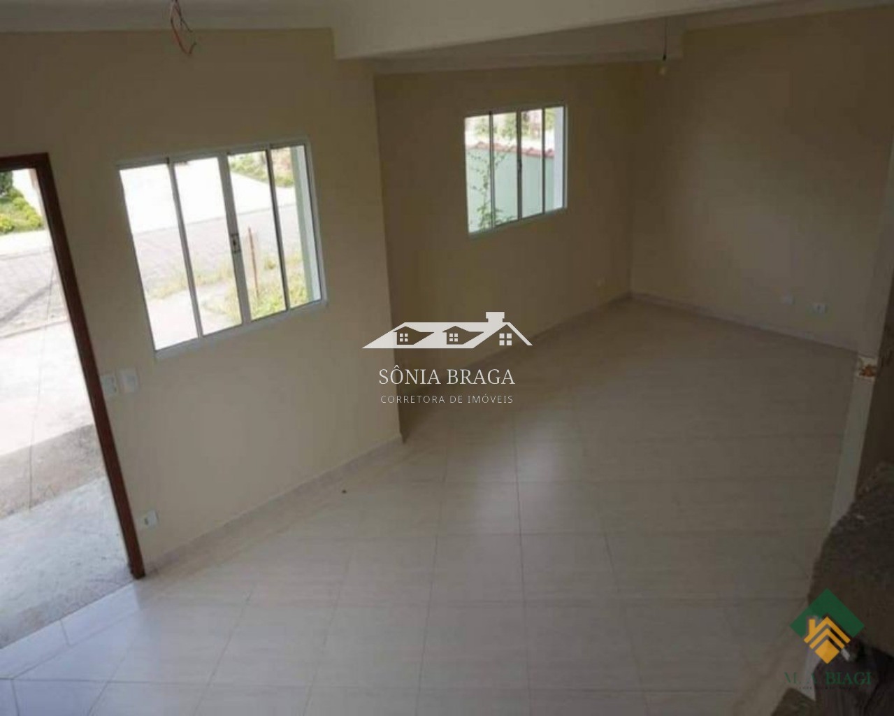 Casa à venda com 3 quartos, 130m² - Foto 3