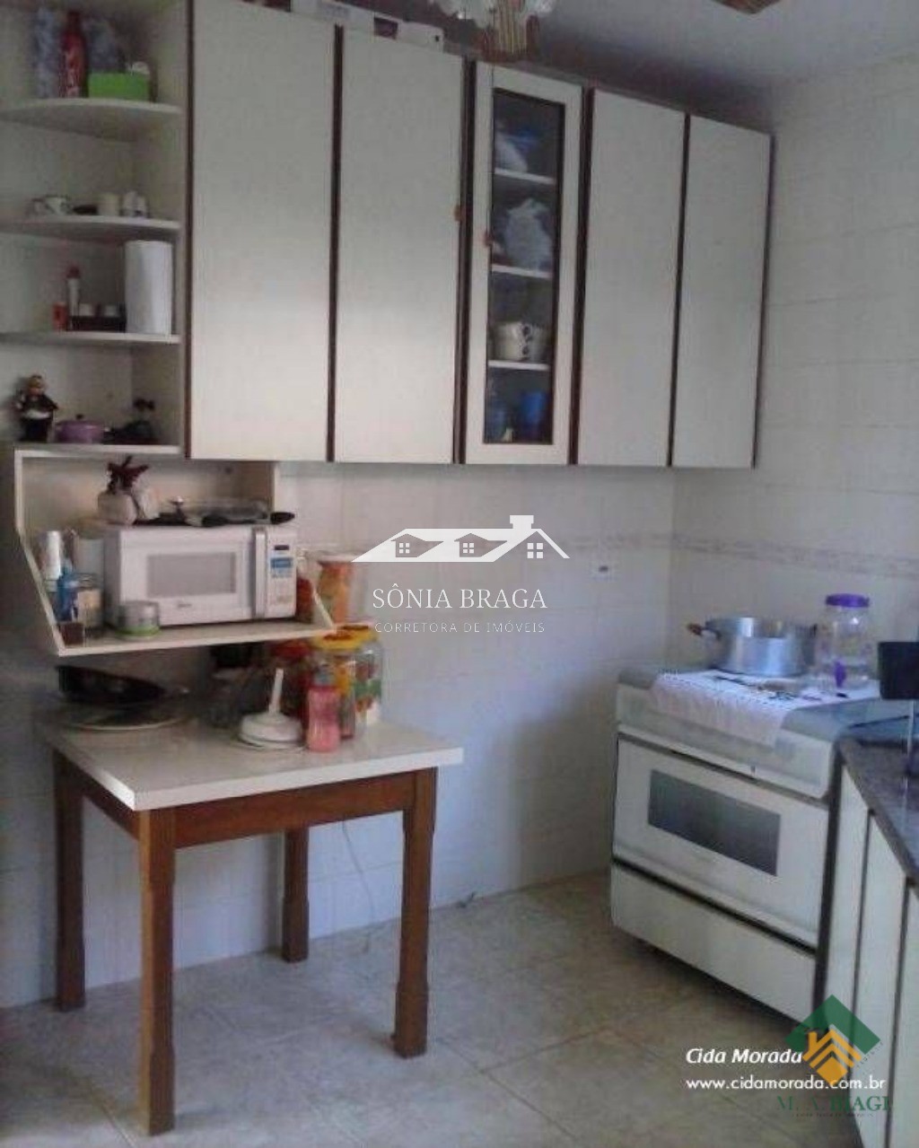 Casa à venda com 3 quartos, 180m² - Foto 8