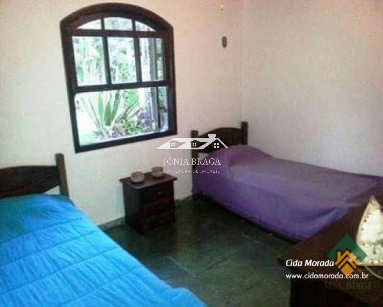 Casa à venda com 5 quartos, 120m² - Foto 2