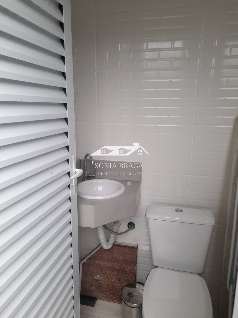 Casa à venda com 3 quartos, 160m² - Foto 17