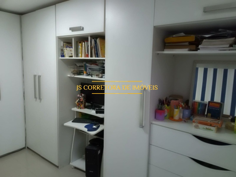 Casa à venda com 2 quartos, 330m² - Foto 16