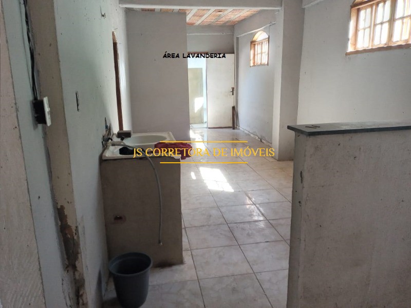 Casa à venda com 2 quartos, 450m² - Foto 10