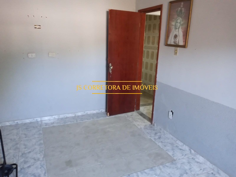 Casa à venda com 2 quartos, 450m² - Foto 28