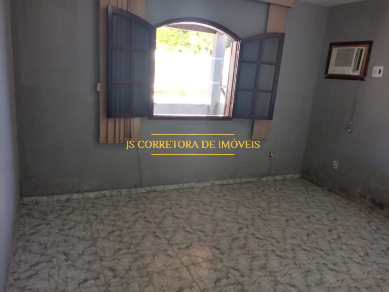 Casa à venda com 2 quartos, 450m² - Foto 17