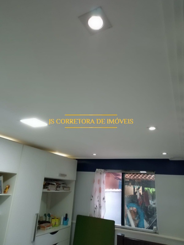 Casa à venda com 2 quartos, 330m² - Foto 5