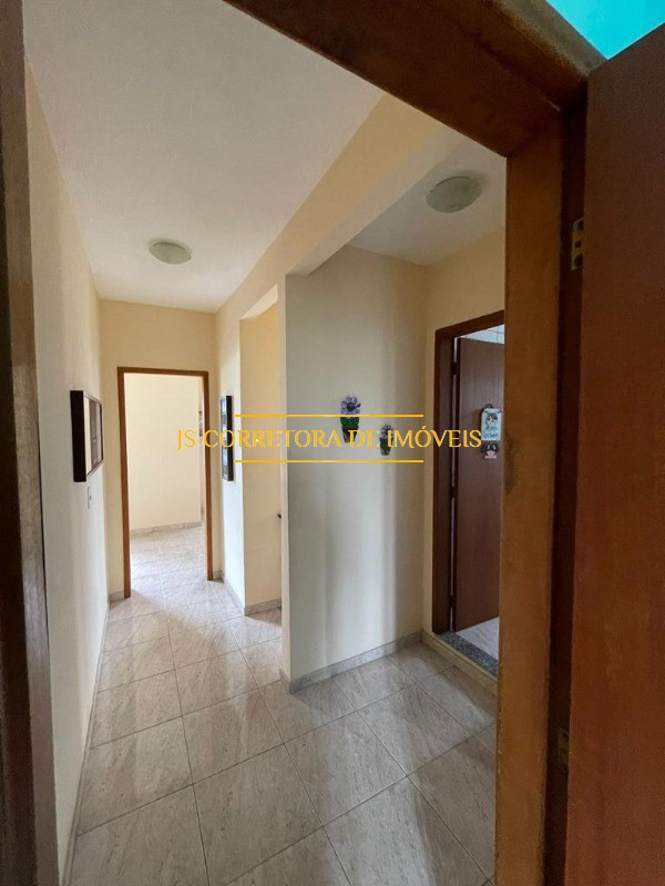 Casa à venda com 4 quartos, 550m² - Foto 13