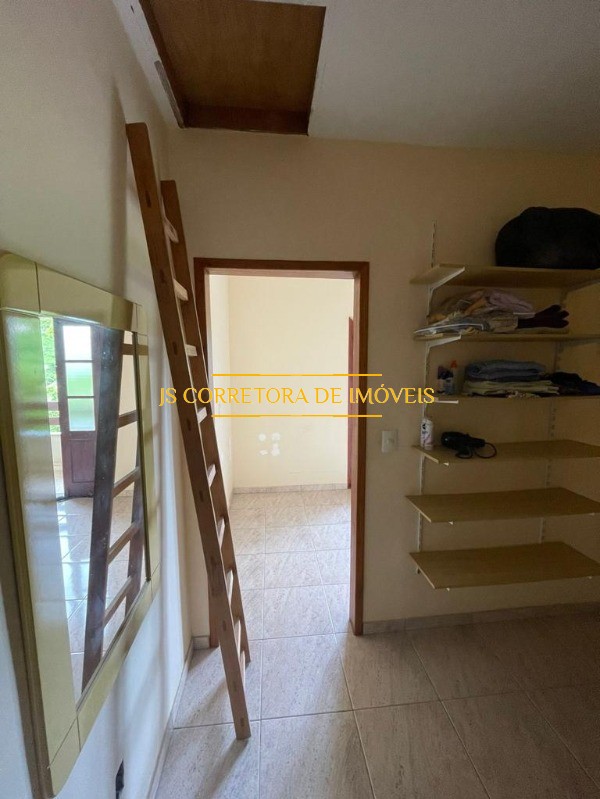 Casa à venda com 4 quartos, 550m² - Foto 8